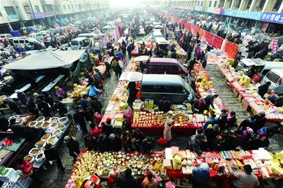 來(lái)到李村集 樂(lè)不思“家”