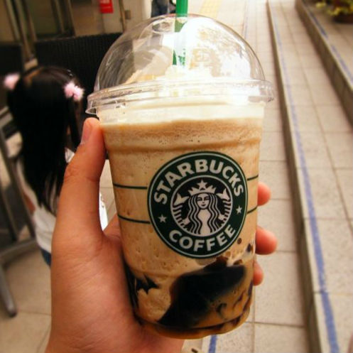 日本以及亞太地區(qū)：咖啡果凍星冰樂：普通的星冰樂+打發(fā)奶沫+咖啡口味果凍