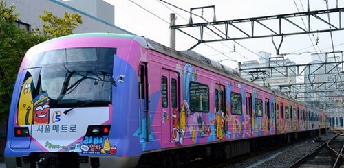 首爾地鐵換上動漫新裝 促民眾使用公共交通 (網頁截圖)