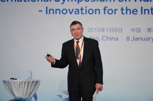 美國明尼蘇達大學卡爾森管理學院教授安德魯&middot;范德文1