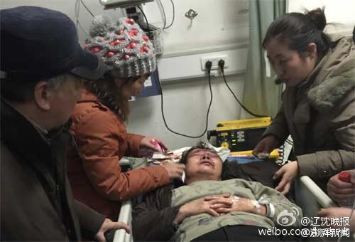 沈陽:女子因口角騎打老太 大喊我眼鏡三萬多