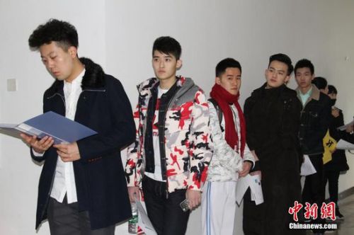 2月26日，報考中國傳媒大學表演專業的考生在備考。