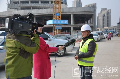 工人培訓后接受記者采訪