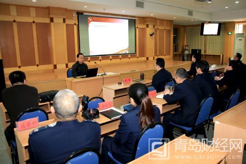青岛市地税局开启最佳党课“下基层、进机关”活动（鄢润波拍摄）