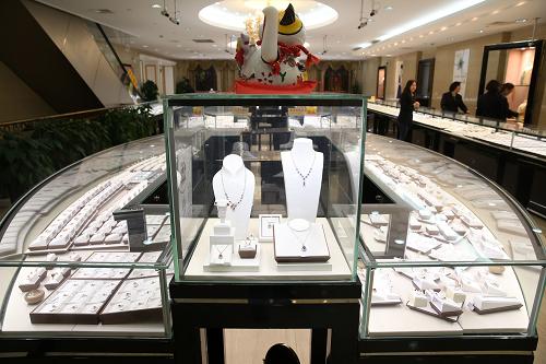 XxjpsgC000828_20150417_TPPFN1A001_M