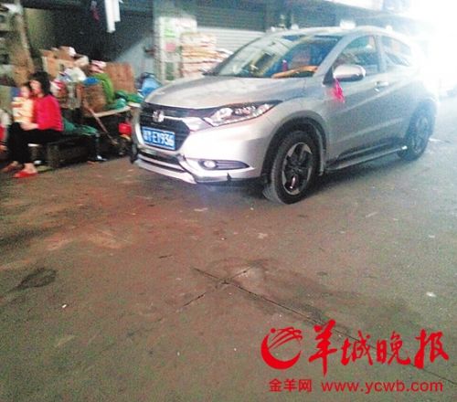 事發禪城扶西水果批發市場內，2歲半女童生命垂危