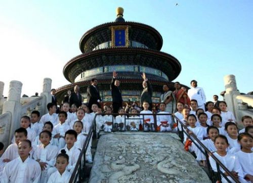 李克強與莫迪在天壇自拍