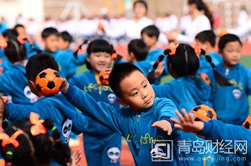 镇江路小学手球运动2