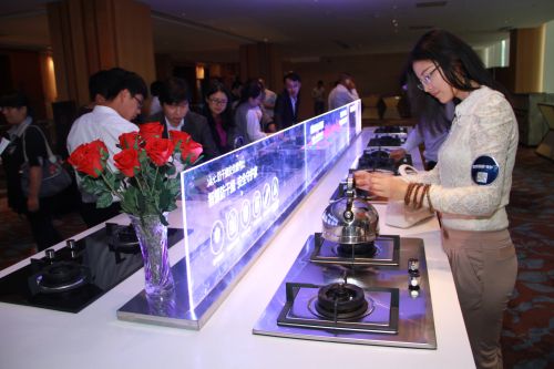 用戶體驗防干燒安全燃氣灶