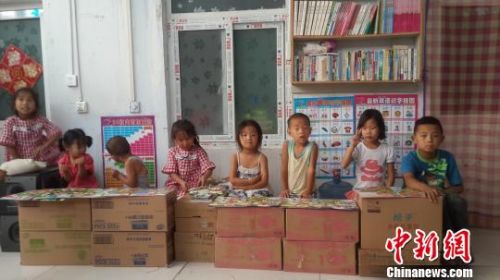 收養75名孤兒的河北媽媽：希望每個孩子都有家