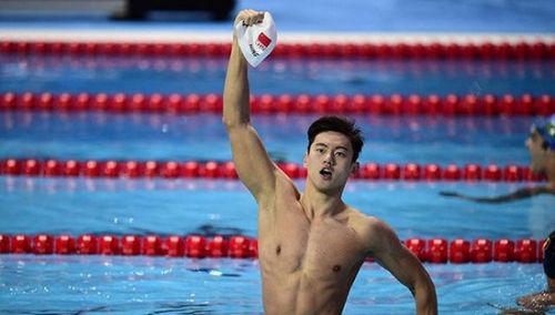 游俄羅斯喀山去找小鮮肉寧澤濤