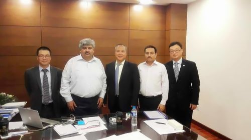 巴基斯坦赫維利項目合同正式簽訂合影(原大調(diào))