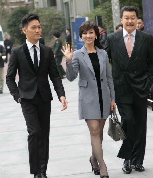 14843672_640x640_192