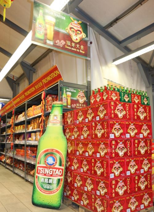 法國商超的青島啤酒