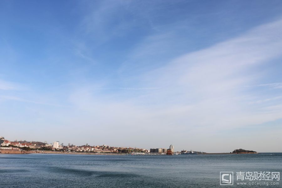 春光明媚 島城碧海藍天好景致