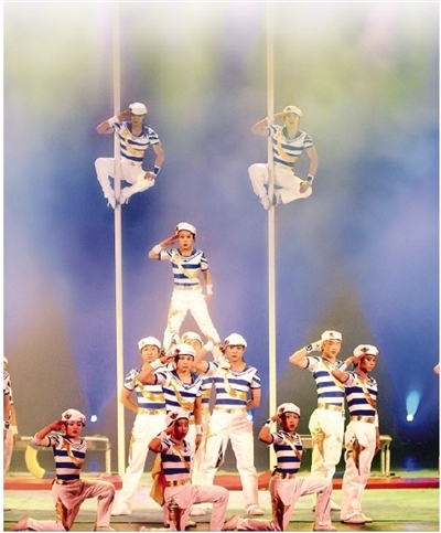 160412青岛日报在中国第七届全国文华奖杂技比赛中艺校获铜牌填补了青岛杂技表演获政府大奖的空白