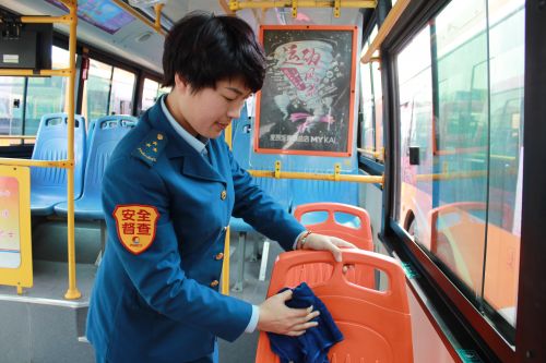 5000余輛公交車每天節(jié)水約150噸2