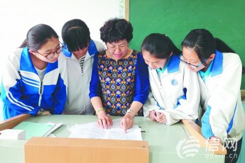 青岛33中建雷锋学校