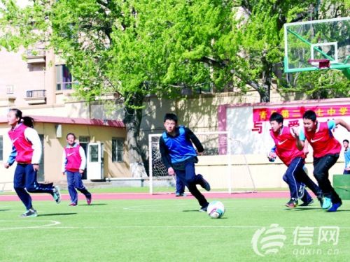 小学升入初中,咱先来堂心理课吧! 仁爱教育,看27中咋做的