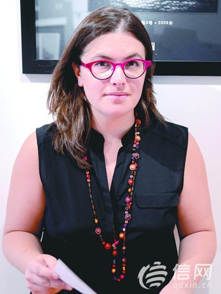 20岁在法创办汉语培训班30岁来青当校长教法语