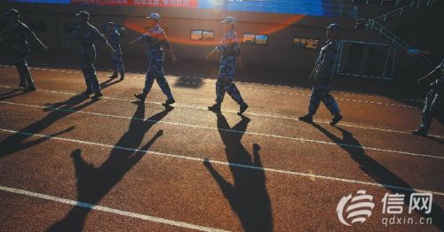 开学第一课&mdash;站正走直