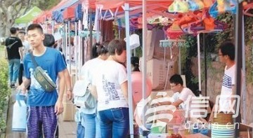 高校开学季迎新各不同