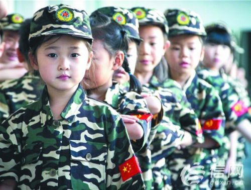 开学啦,一切都是崭新的 古琴课传承文化 开笔礼启动首课