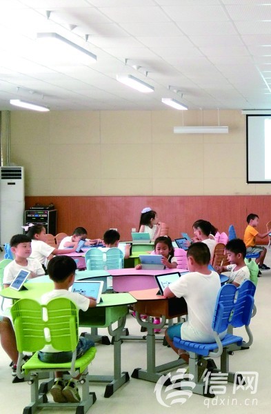 开学第一天老师送&ldquo;大礼&rdquo;