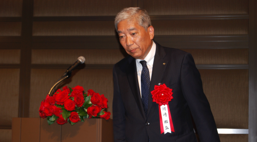 大王造纸代表冈崎邦弘致辞