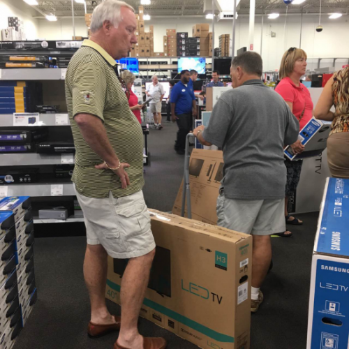 30萬海信電視美國黑五被秒搶351