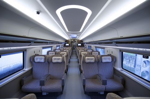 中國標準動車組&ldquo;藍海豚&rdquo;5