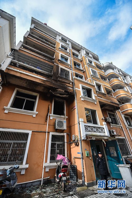 1120414688_14863577878821n