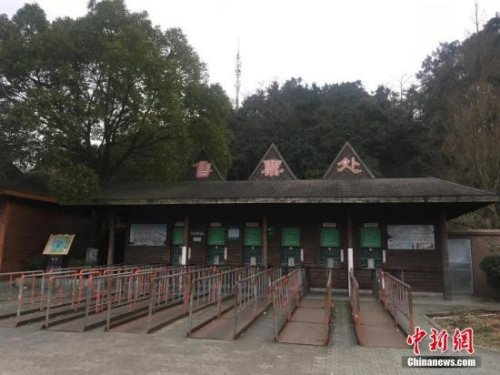 資料圖:雅戈爾動物園現場。李佳赟 攝 點擊進入下一頁