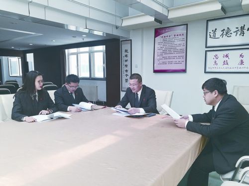 市南法院民一庭法官研究案件。_副本