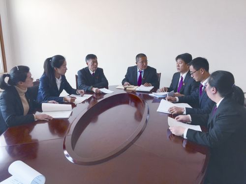 民一庭法官研究案件。_副本
