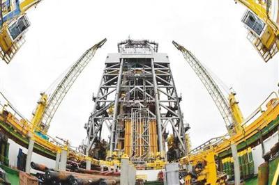 中國試采成功 可燃冰規(guī)模開采終現(xiàn)&ldquo;光明&rdquo; 