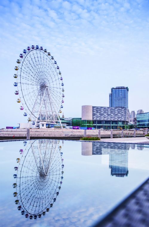 青島海上嘉年華&rdquo;琴島之眼&ldquo;摩天輪