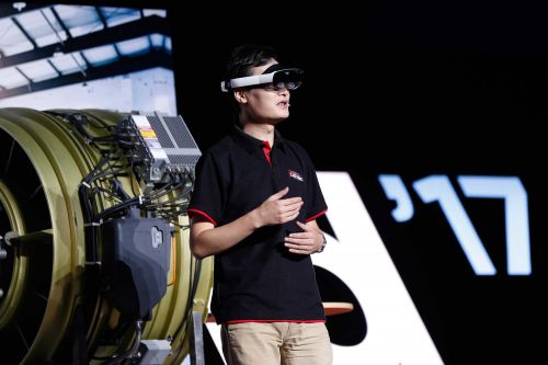 34015005525769606_middle