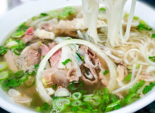 越南牛肉河粉。