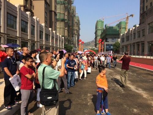 李滄區多個保障房集中交付