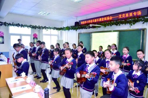 南仲小学 尤克里里让音乐课动起来