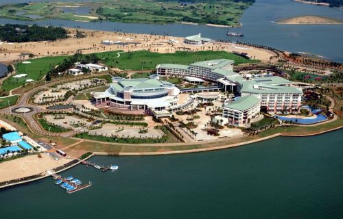 海南博鰲亞洲論壇國際會議中心（2003年攝）。