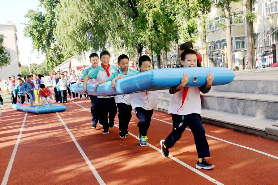 傳承紅色基因 少年重走長征路！青島重慶路第三小學秋季運動嘉年華