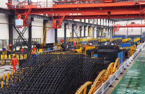 目前世界上在建直徑最大的公軌合建隧道&mdash;&mdash;濟南黃河隧道施工現場（3月8日攝）。新華社記者王凱攝