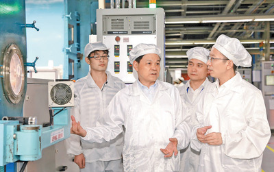 總書記的這封回信 講到了辦好企業的根子上 