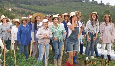 巴西“女兒國(guó)” 600女子向全球邀請(qǐng)單身男(圖)