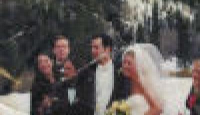 美國女子13年后找到"9·11"廢墟婚禮照片主人