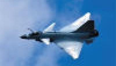 我國女飛行員將駕駛殲-10亮相珠海航展