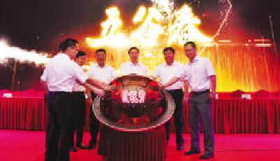 產(chǎn)品創(chuàng)新破局行業(yè)調(diào)整 五糧液引領(lǐng)中國白酒轉(zhuǎn)型