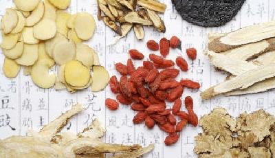 近百批中藥材突擊抽檢現形：個別產品九成不合格